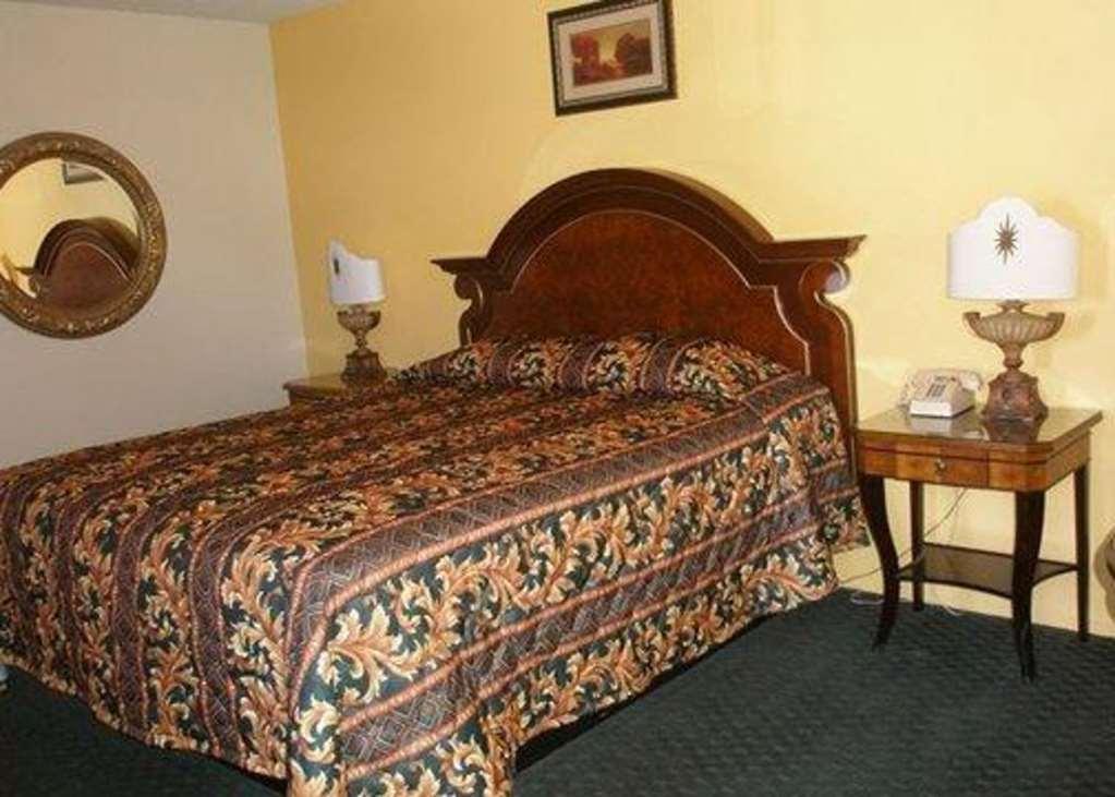 Beyond Stay Hotel Victorville Downtown Pokój zdjęcie